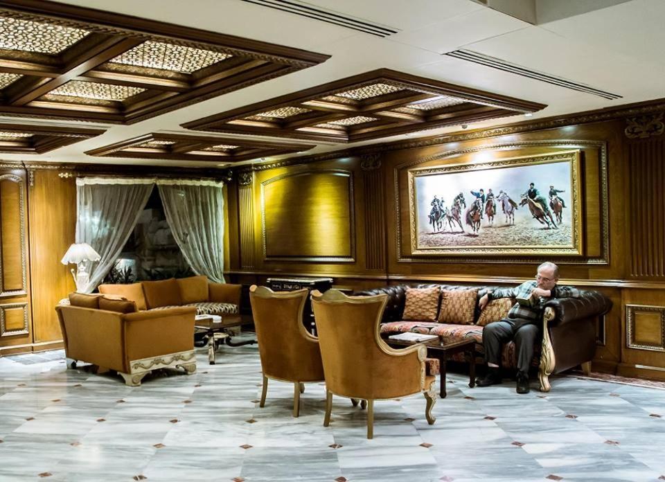 Regency Inn Hotel Lahore Bagian luar foto