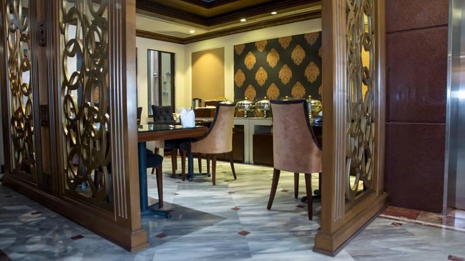 Regency Inn Hotel Lahore Bagian luar foto